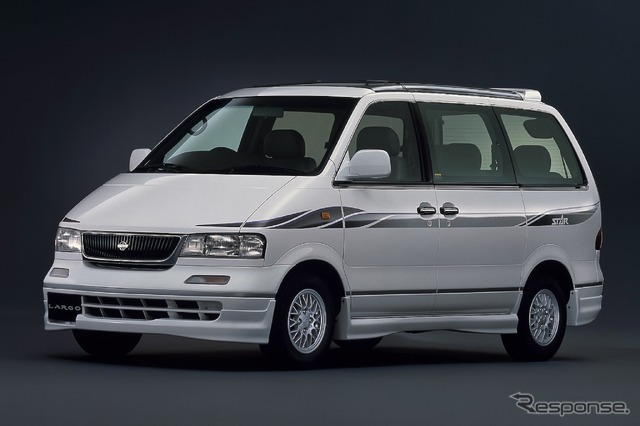 日産ラルゴ