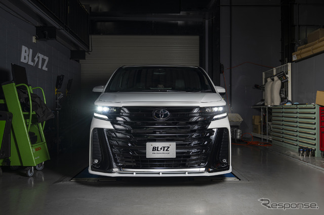 BLITZ × TOYOTA アルファード/ヴェルファイア