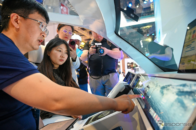 インテルの次世代自動車向け半導体のデモ