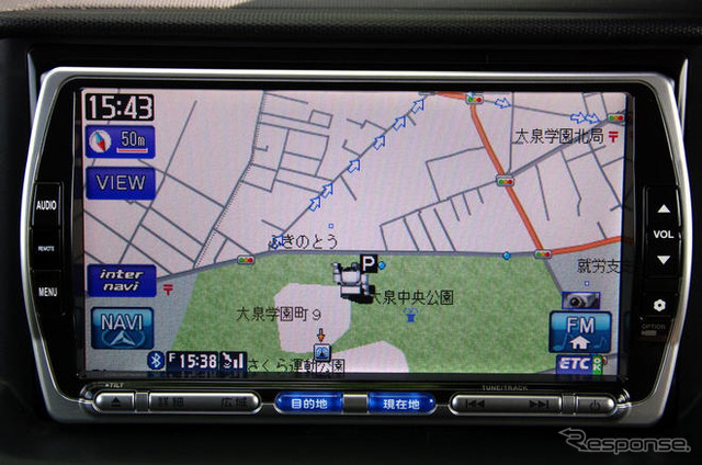 【カーナビガイド'09】SSD・フルセグ・インターナビ搭載のホンダアクセス ギャザズ VXS-102VFiを写真で