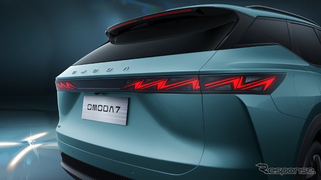 OMODA 7 SHS