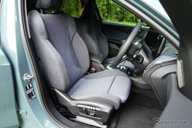 BMW 1シリーズ 新型(120)