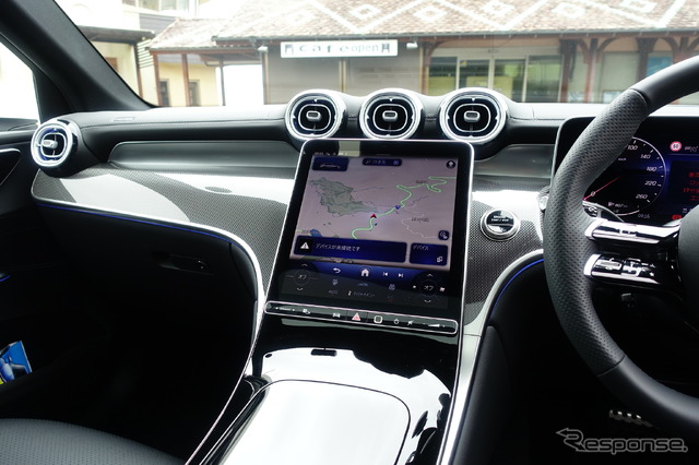 メルセデスベンツ GLC220d Core