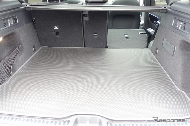 メルセデスベンツ GLC220d Core
