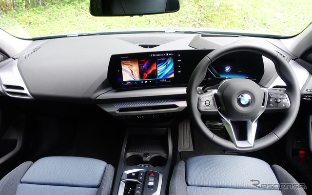 BMW 1シリーズ 新型(120)