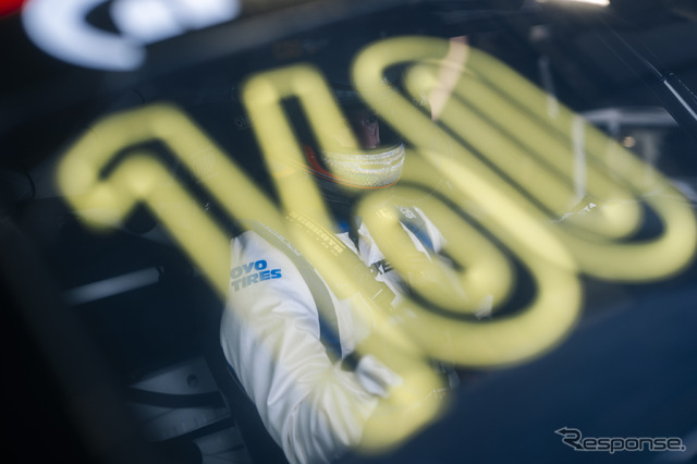 TOYO TIRES with Ring Racing 中山雄一選手