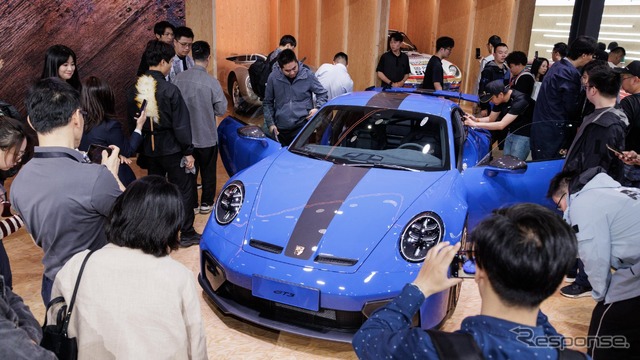 ポルシェ『911GT3』改良新型(上海モーターショー2025)