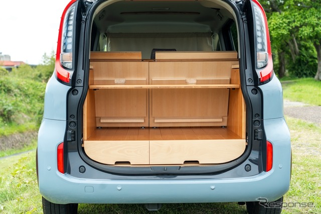 YURTの『シエンタ』用車中泊キット「VANLIFE ROOMKIT」
