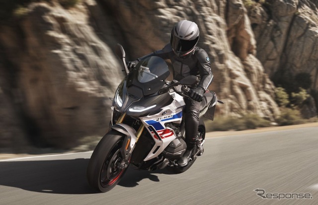 BMW R 1300 RS 新型