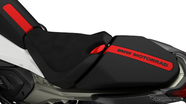 BMW R 1300 RS 新型