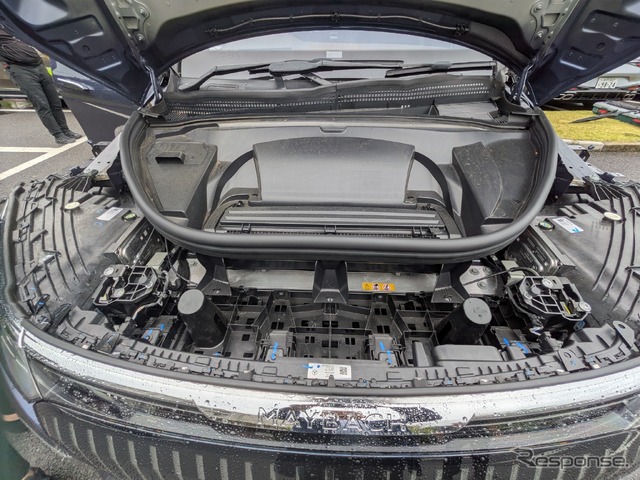 メルセデスマイバッハ EQS 680 SUV