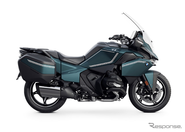 BMW R 1300 RT 新型