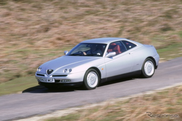 アルファロメオGTV