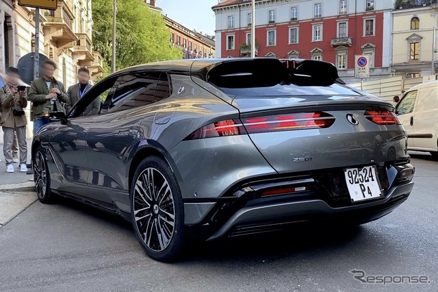デンツァZ9GTの「クラブ・ウォーング」デモンストレーション