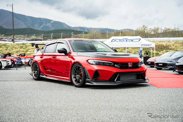 HONDA シビックタイプR × ボルクレーシング CE28N-plus SL…レイズファンミーティング2025