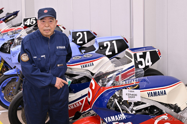 花井さんがメカニックを担当し、1984年の全日本TT-F3クラスのタイトルを獲得した『FZR400』