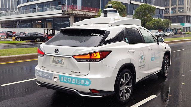 世界最先端の自動運転を体験。無人タクシーはちょっとドキドキしたけど想像以上に快適だった(スマホ沼)