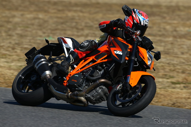 KTM 1290スーパーデュークR