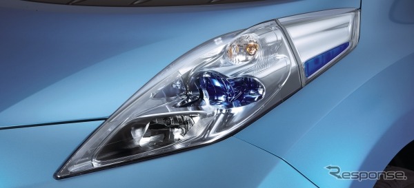 日産 リーフのLEDヘッドライト