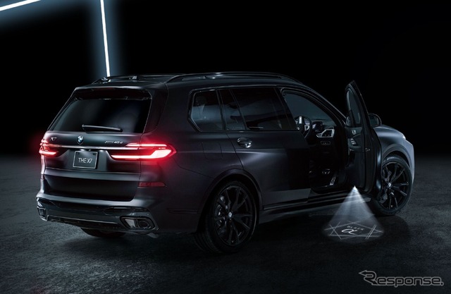 BMW『X7 BLACK-α』