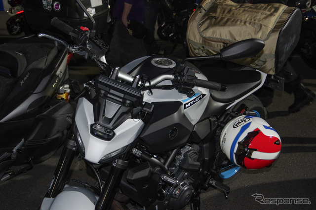早くも自動変速システム「Y-AMT」を使用した新型『MT-07』の姿も