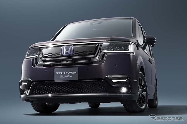 ホンダ ステップワゴンスパーダ（純正アクセサリー装着車）