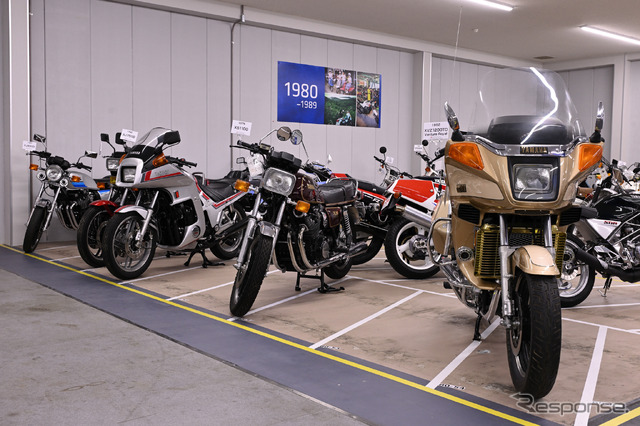 ヤマハ発動機 豊岡技術センターでレストアされる車両