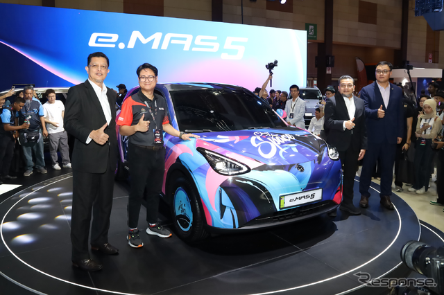 プロトンの新型EV『eMas 5』（マレーシアモーターショー2025）