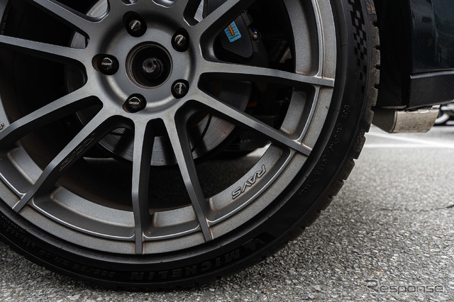 TOYOTA GRヤリス × グラムライツ 57XR…レイズファンミーティング2025