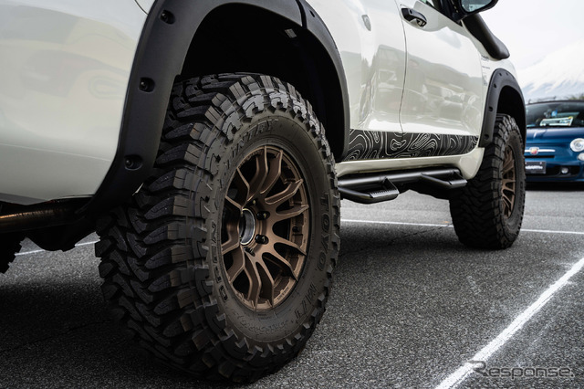 TOYOTA ランドクルーザー プラド × グラムライツ 57XR-X…レイズファンミーティング2025
