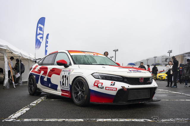 スーパー耐久シリーズ ST-Qクラス参戦車両。カーボンニュートラル燃料で走行する