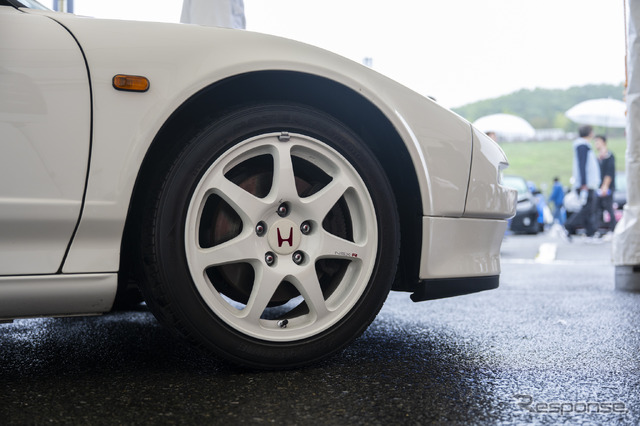ホンダ NSX-R