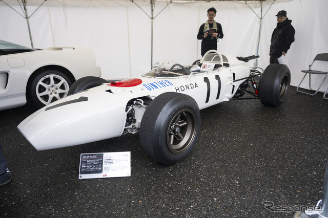F1マシン RA272