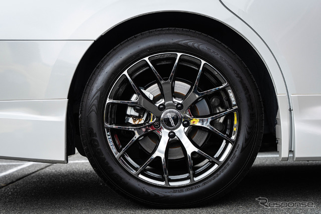 TOYOTA ヴェルファイア × ホムラ 2×7FT…レイズファンミーティング2025