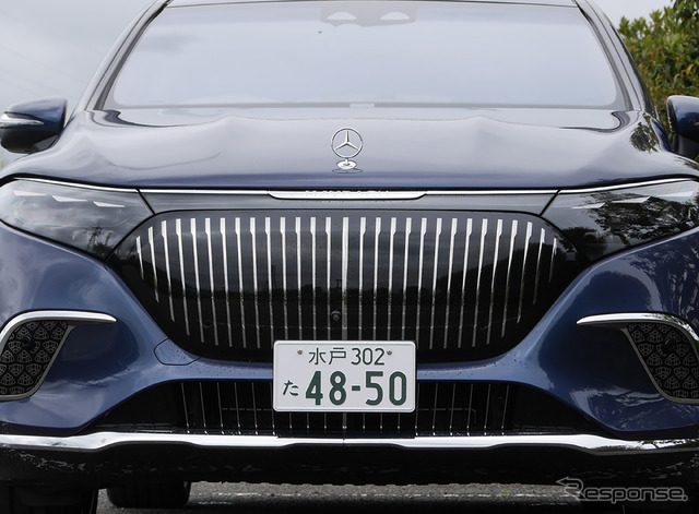 メルセデスマイバッハ EQS 680 SUV