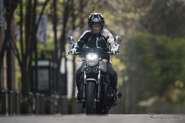 バイクと地面をつなぐ唯一の存在であるタイヤ、その大切さはバイクを楽しむためには必要不可欠…!