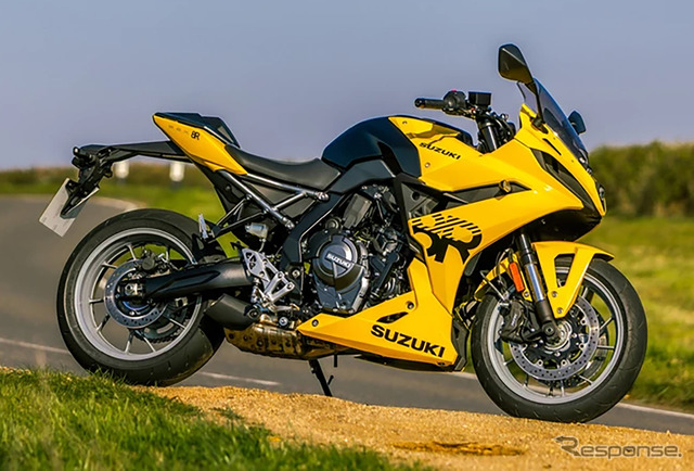 スズキ GSX-8R Kiiro Edition