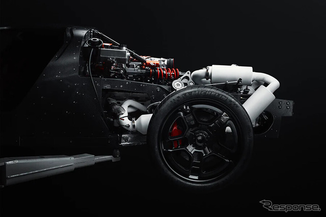 デ・トマソの新型スーパーカー『P72』