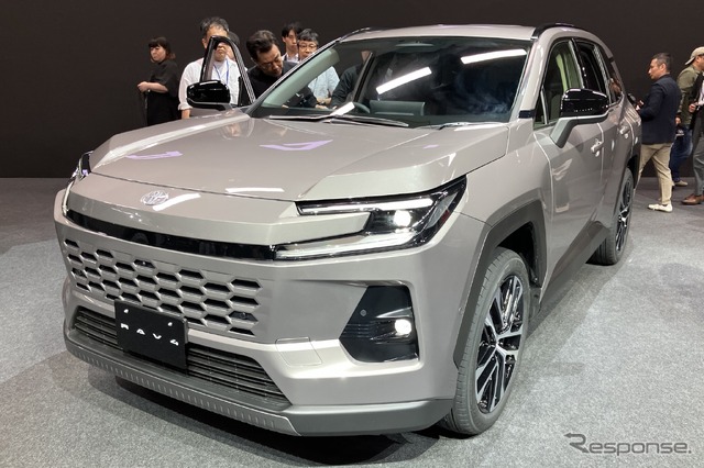 トヨタ RAV4 新型(CORE)