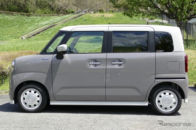 スズキ・ワゴンRスマイル HYBRID X 2WD