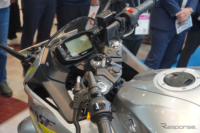スズキ ジクサーSF 250 FFV(人とくるまのテクノロジー展2025)