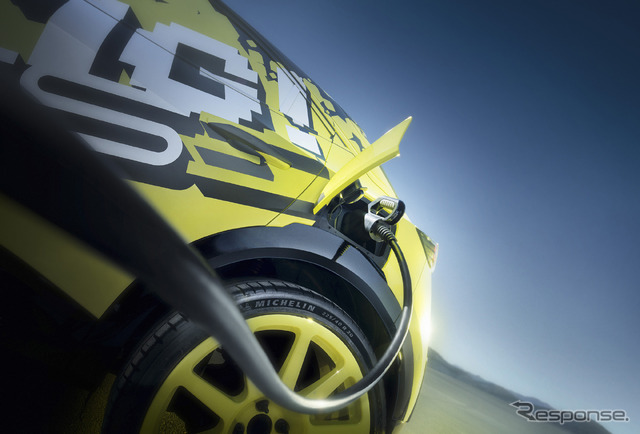 オペルの新型電動ラリーカー『モッカGSE』