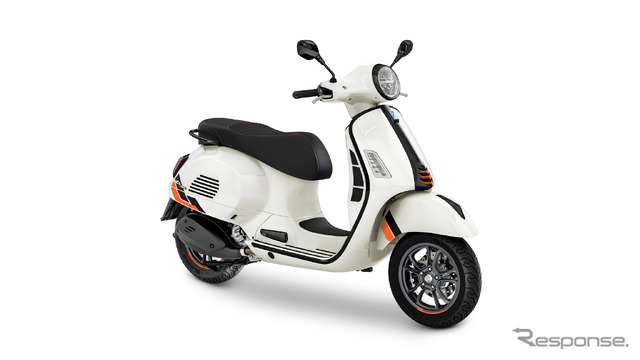 ベスパ GTS SuperSport 300 イノチェンテホワイト