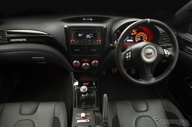 スバル・インプレッサSTI CS400
