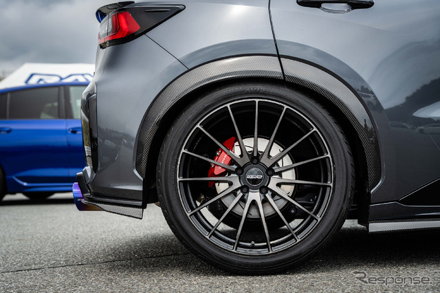 LEXUS LBX × レイズ VMF L-01