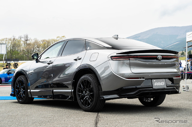TOYOTA クラウン × レイズ ベルサス VV27S