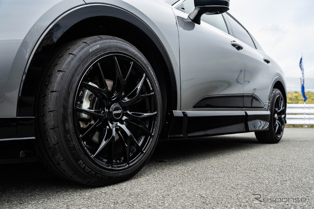 TOYOTA クラウン × レイズ ベルサス VV27S
