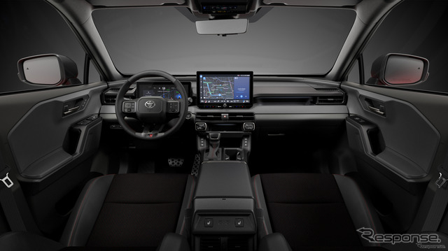 トヨタ RAV4 GRスポーツ