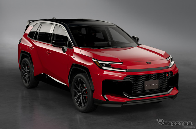トヨタ RAV4 GRスポーツ