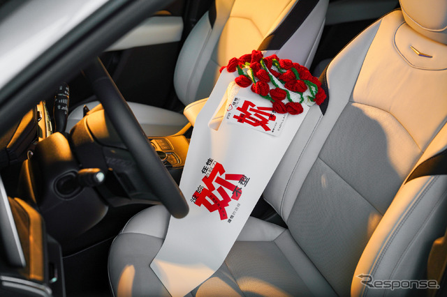 キャデラック XT4(中国仕様)